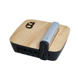 Power Station BLACKPCS EPBS6-4000 - 4000 mAh - 5V - Plata - EPBS6-4000/5V Power Station BLACKPCS EPBS6-4000 - 4000 mAh - 5V - Plata - EPBS6-4000/5V