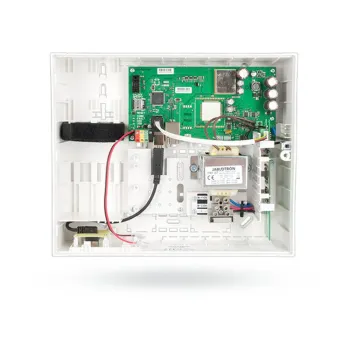 Panel de Control Jablotron JA-100KR - 230V - Hasta 32 Dispositivos Inalámbricos - Ethernet - Módulo de radio - JA-100KR