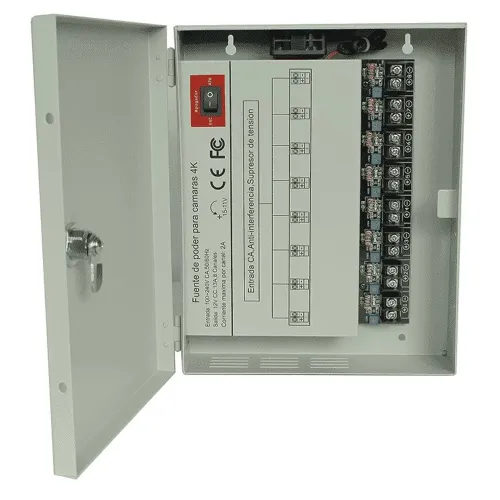 Fuente de Poder SAXXON PSU1213-D8H - 11 a 15Vcd - 13A - para 8 Cámaras - PSU1213-D8H Fuente de Poder SAXXON PSU1213-D8H - 11 a 15Vcd - 13A - para 8 Cámaras - PSU1213-D8H