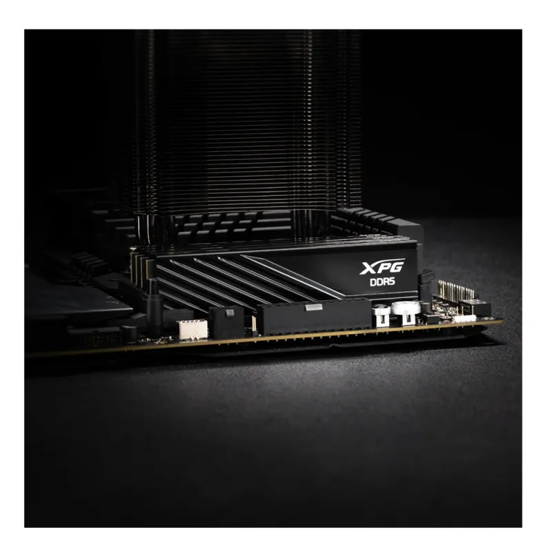 Memoria RAM Adata XPG Lacer Blade - DDR5 - 32GB - 5600MHz - UDIMM - Para PC - AX5U5600C4632G-SLABBK