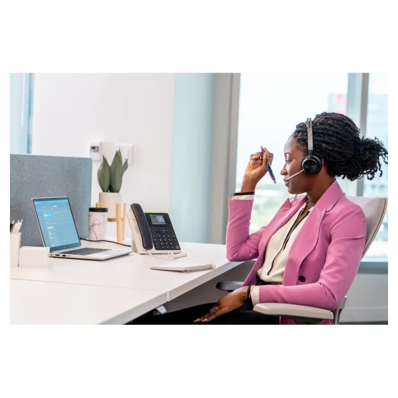 Teléfono IP Poly Edge E220 IP - 2.8" - 4 Líneas - PoE - 82M87AA