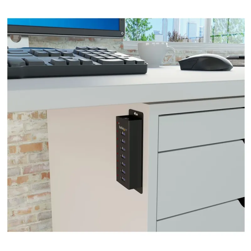 HUB USB StarTech.com ST7300U3M - 7 Puertos USB 3.0 - Caja Metálica - Sobremesa/Montaje en Pared - Negro - ST7300U3M