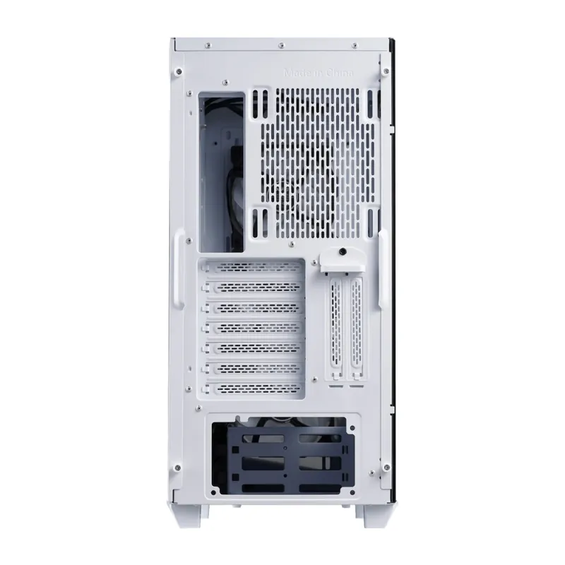 Gabinete Gamer ADATA XPG CRUISERST - Media Torre - ATX/Micro ATX/Mini ITX - 3x Ventiladores - Panel Lateral - Blanco - CRUISERST-WHCWW